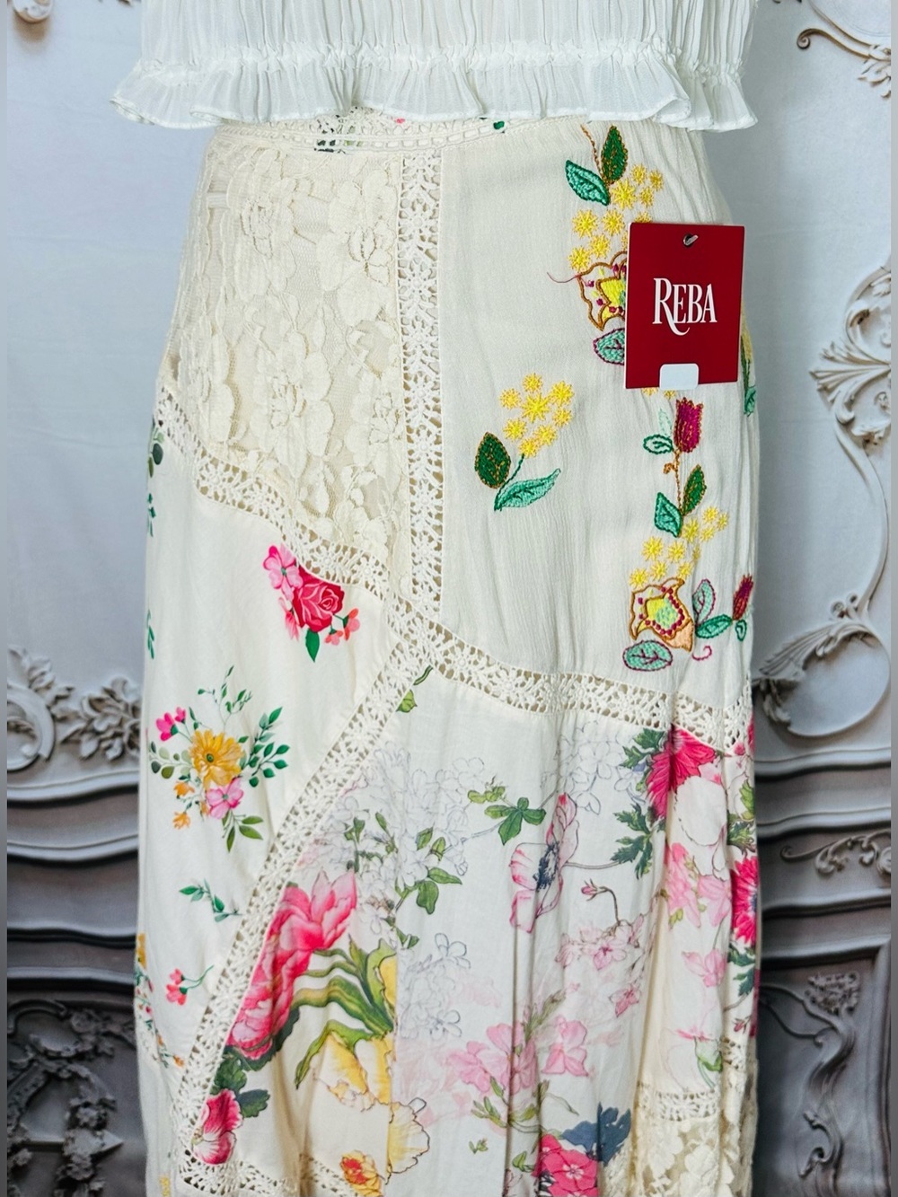 Floral Patchwork Lace Maxi Skirt - Cream - Picture 3 of 12